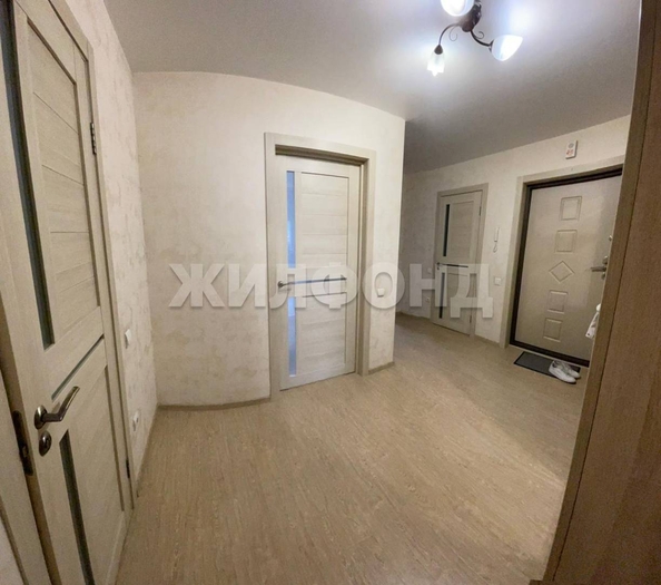 
   Продам 2-комнатную, 64.3 м², 2-я Обская ул, 69/2

. Фото 17.