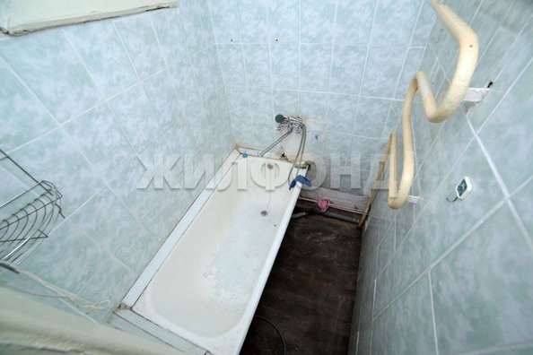 
   Продам 2-комнатную, 40.7 м², Бурденко ул, 9

. Фото 16.