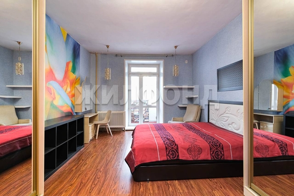 
  Продается 3-комн. квартира, 89.5 м², Красный пр-кт, д. 157
. Фото 9.