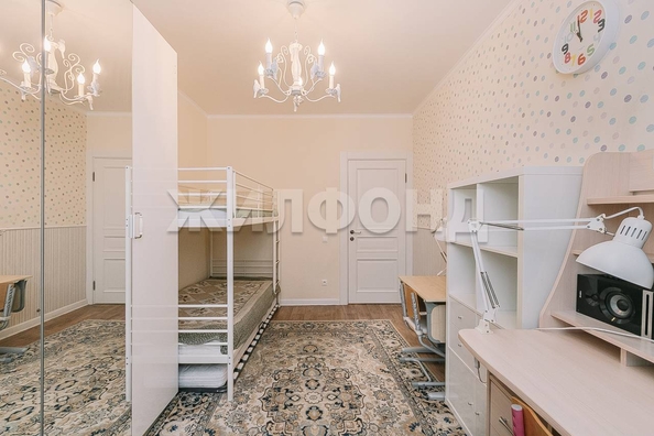 
   Продам 3-комнатную, 76.9 м², 2-й (4 мкр.) кв-л, 204/1

. Фото 10.