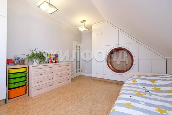
   Продам 5-комнатную, 161.3 м², Ядринцевская ул, 18

. Фото 16.