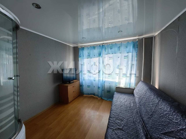 
   Продам секционку, 12.4 м², Железнодорожная ул, 18

. Фото 2.