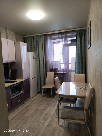 
  Сдам в аренду 1-комнатную квартиру, 35 м², Новосибирск

. Фото 2.