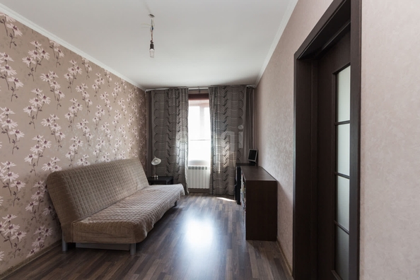 
   Продам 1-комнатную, 42.4 м², Татьяны Снежиной ул, 41

. Фото 5.