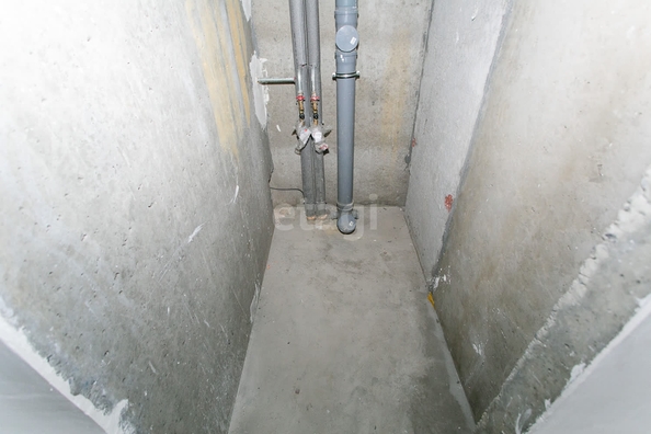 
   Продам 2-комнатную, 58.6 м², Рельефная ул, 106/3

. Фото 26.