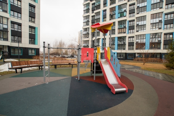 
   Продам 2-комнатную, 62.9 м², Александра Чистякова ул, 22/3

. Фото 27.