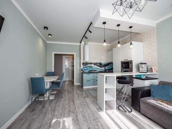 
   Продам 3-комнатную, 74 м², Народная ул, 9

. Фото 3.