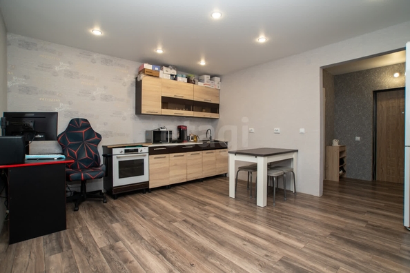 
   Продам 2-комнатную, 35.6 м², Венская ул, 15

. Фото 7.