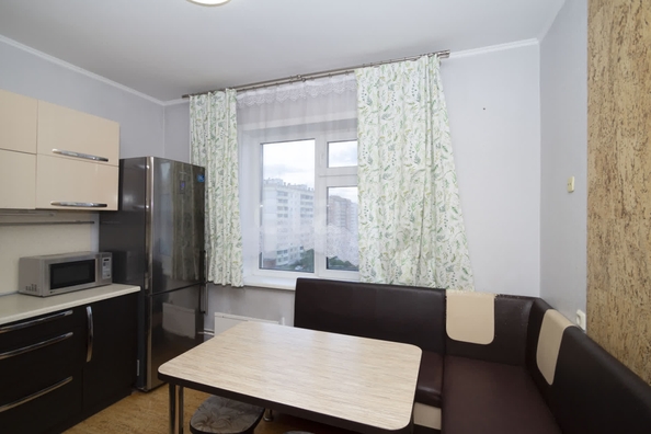 
  Сдам в аренду 2-комнатную квартиру, 58 м², Новосибирск

. Фото 17.