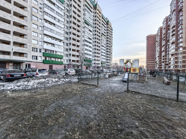 
   Продам 2-комнатную, 48 м², Выборная ул, 99/4

. Фото 8.