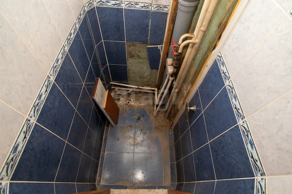 
   Продам 4-комнатную, 75.3 м², Оловозаводская ул, 1/3

. Фото 16.