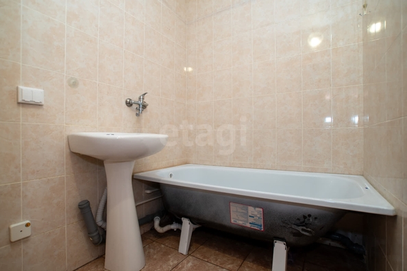 
   Продам 2-комнатную, 51.4 м², Петухова ул, 95/4

. Фото 12.