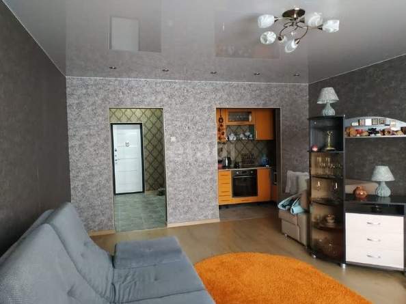 
   Продам 1-комнатную, 39 м², Виктора Шевелева ул, 28

. Фото 2.