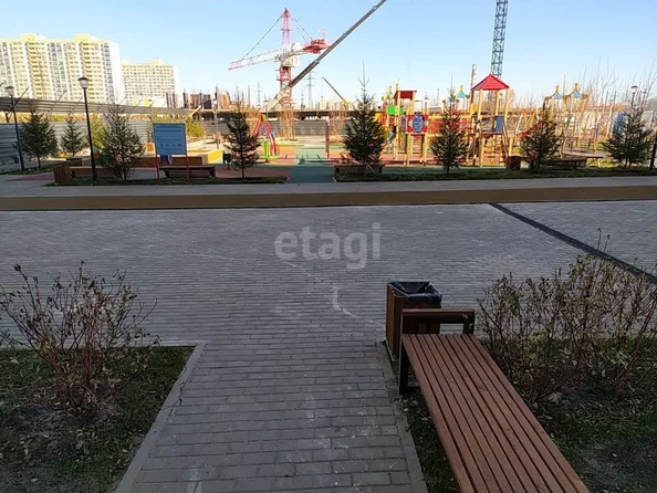 
   Продам 1-комнатную, 35.5 м², Бородина ул, 56

. Фото 11.