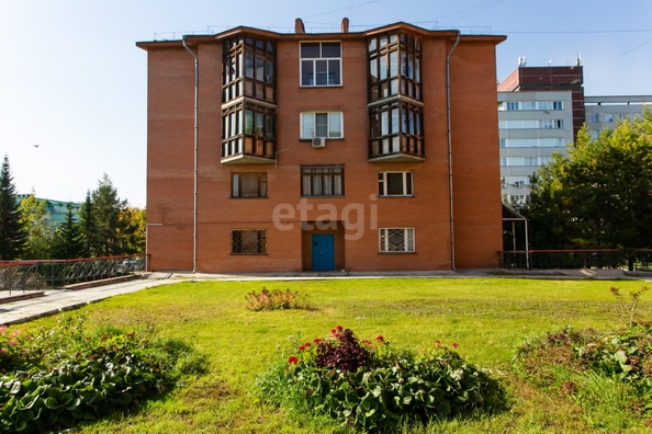 
   Продам 2-комнатную, 57.4 м², Новогодняя ул, 43

. Фото 19.