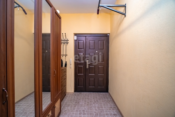 
   Продам 2-комнатную, 67.9 м², Сибревкома ул, 7/1

. Фото 13.