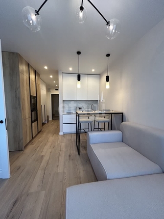 
   Продам 1-комнатную, 36.7 м², Ленинградская ул, 340

. Фото 1.