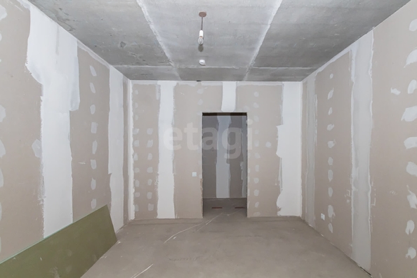 
  Продается 4-комн. квартира, 114.89 м², Семьи Шамшиных ул, д. 93
. Фото 9.