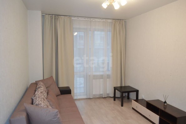 
  Продается 1-комн. квартира, 39.7 м², Аэропорт ул, д. 1к1
. Фото 3.