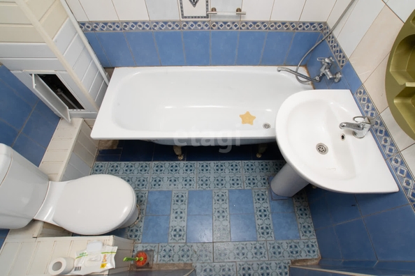 
   Продам 2-комнатную, 75.2 м², 2-я Прокопьевская ул, 46/4

. Фото 14.