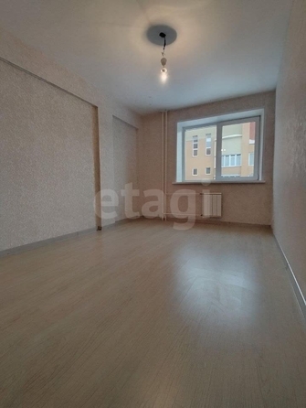 
   Продам 2-комнатную, 59 м², Бориса Богаткова ул, 218

. Фото 1.