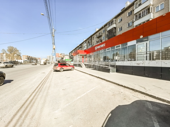 
   Продам 3-комнатную, 57.4 м², Большевистская ул, 171

. Фото 6.