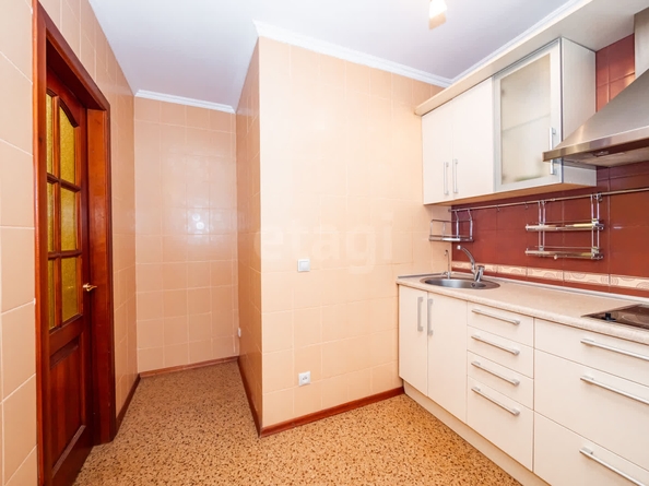 
   Продам 3-комнатную, 57.4 м², Большевистская ул, 171

. Фото 18.