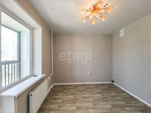 
   Продам 1-комнатную, 39.6 м², Околица мкр, 6

. Фото 5.