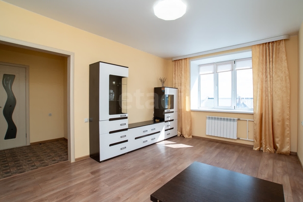 
   Продам 1-комнатную, 35.5 м², Петухова ул, 6/4

. Фото 1.
