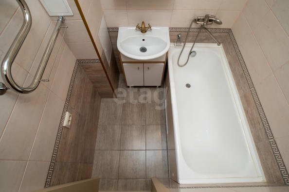 
  Продается 1-комн. квартира, 35.5 м², Петухова ул, д. 6/4
. Фото 10.