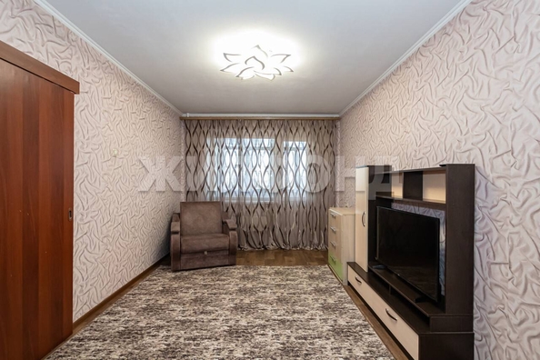 
   Продам 2-комнатную, 46.4 м², Доватора ул, 13

. Фото 7.