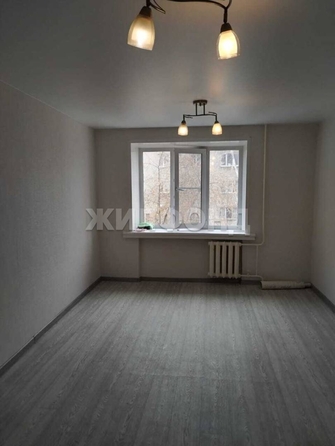 
   Продам комнату, 18 м², Зорге ул, 48

. Фото 1.