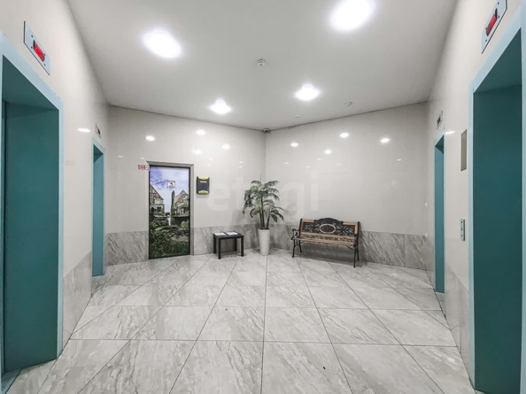 
  Продается 1-комн. квартира, 35 м², В. Высоцкого ул, д. 43
. Фото 3.