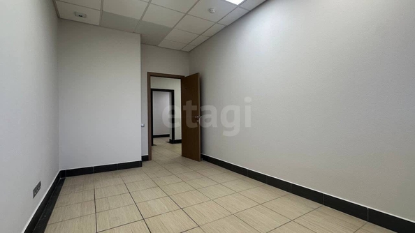 
   Сдам офис, 140 м², Овражная ул, 4

. Фото 14.