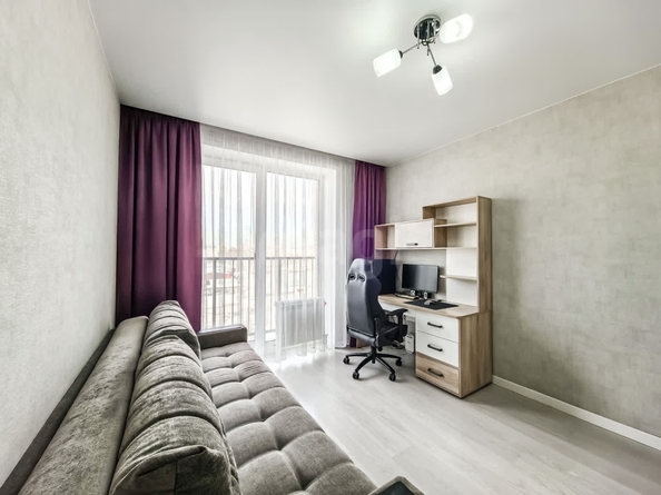 
   Продам 3-комнатную, 64.7 м², Василия Клевцова ул, 1

. Фото 20.