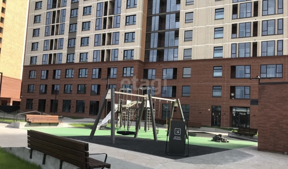 
   Продам 2-комнатную, 62 м², Аэропорт ул, 49

. Фото 10.