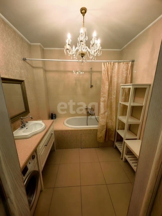 
   Продам 3-комнатную, 107.2 м², 6-й микрорайон, 15

. Фото 36.