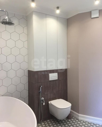 
   Продам 1-комнатную, 41 м², Лескова ул, 15

. Фото 6.