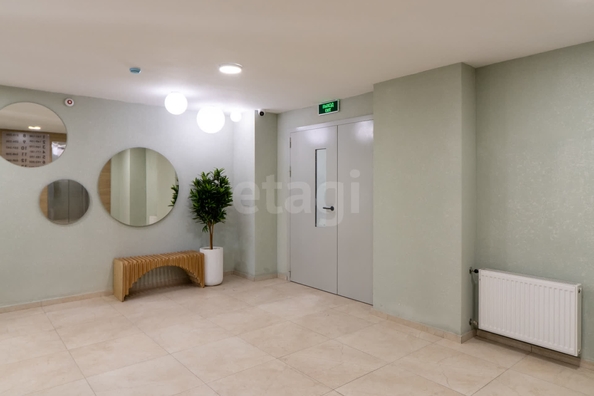 
   Продам 1-комнатную, 38 м², Ясный Берег ул, 43

. Фото 20.