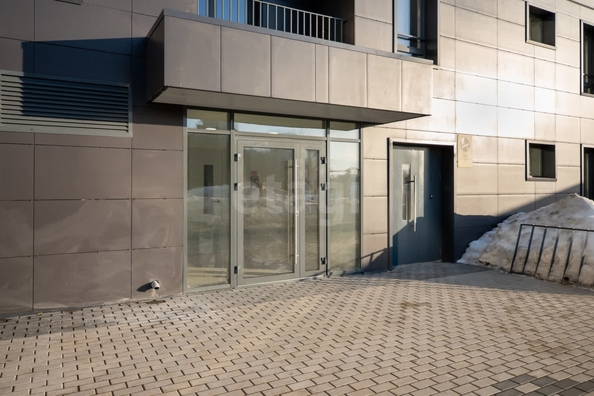 
   Продам 1-комнатную, 38 м², Ясный Берег ул, 43

. Фото 22.