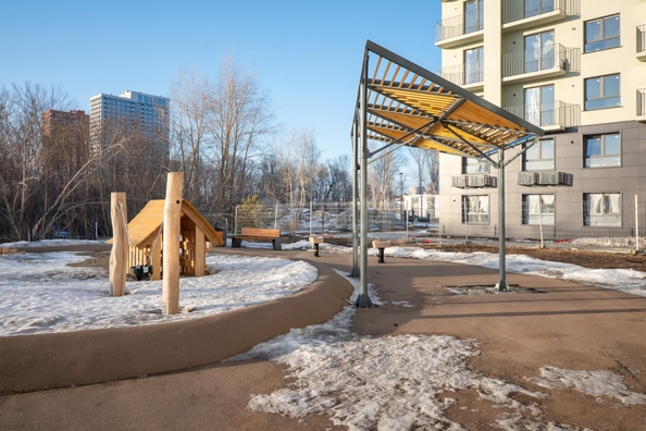 
   Продам 1-комнатную, 38 м², Ясный Берег ул, 43

. Фото 27.