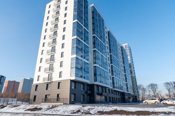 
   Продам 1-комнатную, 38 м², Ясный Берег ул, 43

. Фото 30.