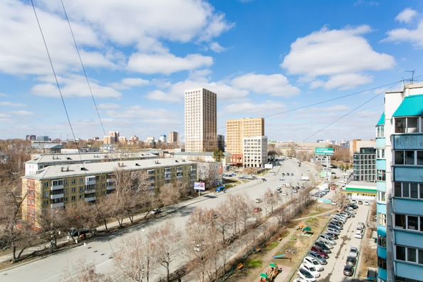 
   Продам 2-комнатную, 60.5 м², Немировича-Данченко ул, 120/5

. Фото 15.
