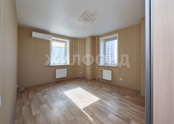
   Продам 1-комнатную, 36.9 м², Плановая ул, 52

. Фото 2.