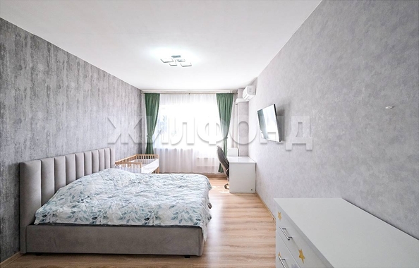 
   Продам 1-комнатную, 40.8 м², Вертковская ул, 38

. Фото 27.