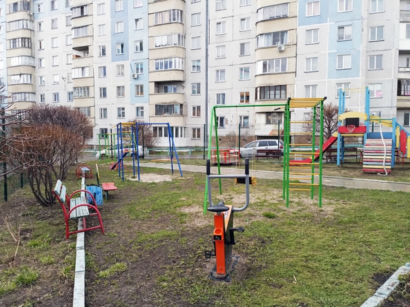 
  Продается 1-комн. квартира, 41.1 м², Лазурная ул, д. 20
. Фото 9.