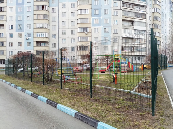 
  Продается 1-комн. квартира, 41.1 м², Лазурная ул, д. 20
. Фото 13.