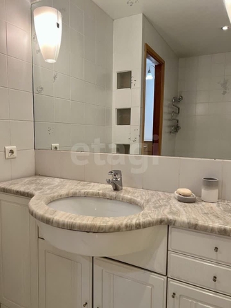 
  Сдам в аренду 2-комнатную квартиру, 48 м², Новосибирск

. Фото 9.