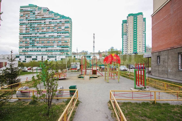 
  Продается 1-комн. квартира, 41.1 м², Адриена Лежена ул, д. 27/1
. Фото 2.