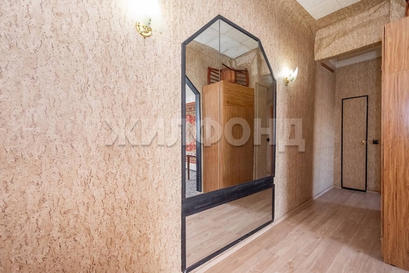 
  Продается 1-комн. квартира, 40.3 м², Дзержинского пр-кт, д. 81
. Фото 3.